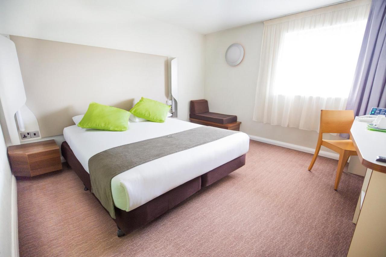 Campanile Hotel Northampton Eksteriør billede